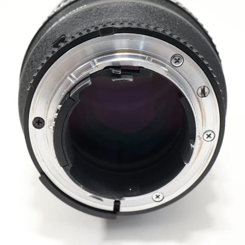 Ai AF DC-Nikkor 135mm f/2D
