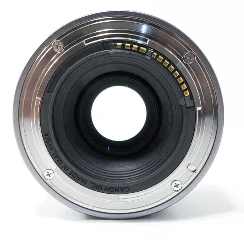 RF50mm F1.8 STM