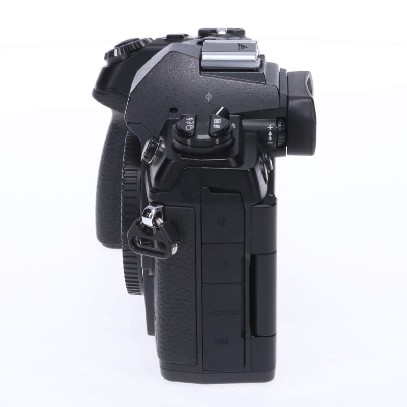 OM-D E-M1 Mark III ボディー