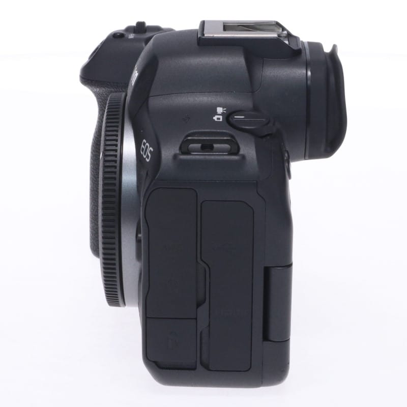 EOS R6 Mark II ボディー