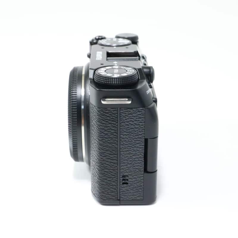 FUJIFILM X-M5 ボディ ブラック