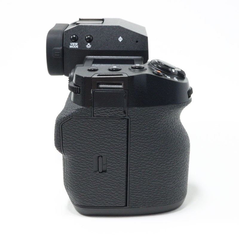 FUJIFILM X-H2S