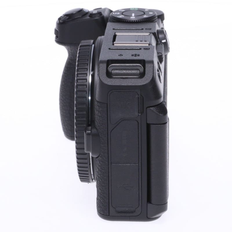 Nikon Z30 ボディ Aランク 中古｜フジヤカメラ