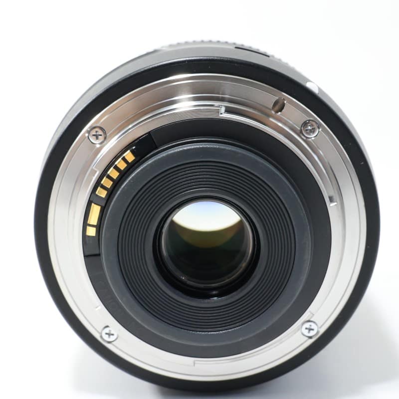 EF-S 18-135mm F3.5-5.6 IS USM