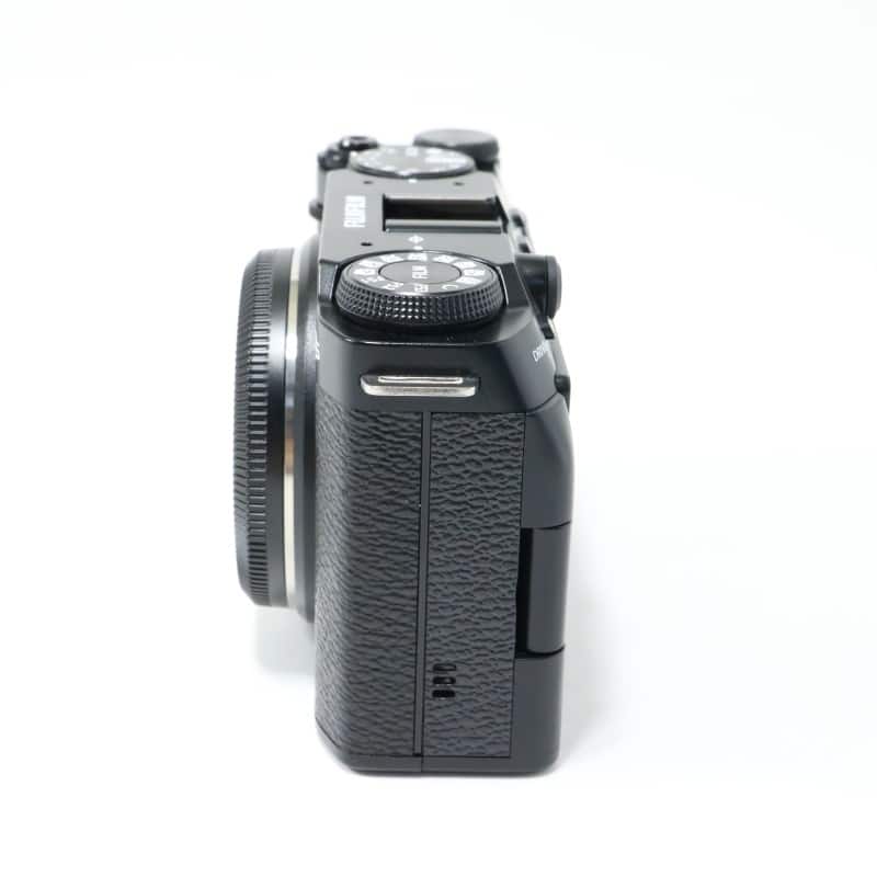 FUJIFILM X-M5 ボディ ブラック