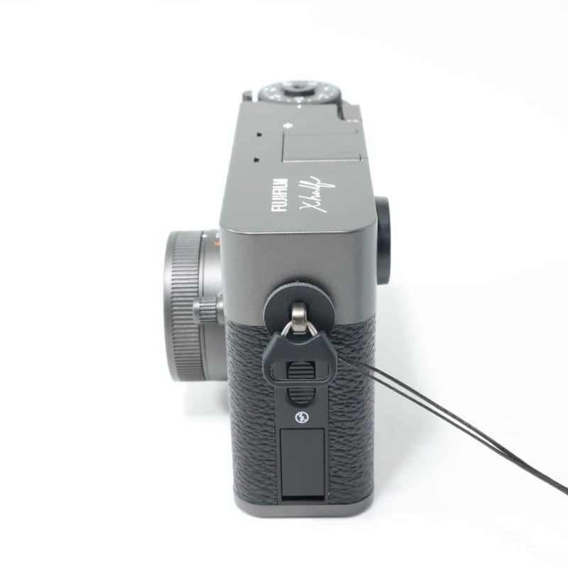 X half (FUJIFILM X-HF1) チャコールシルバー