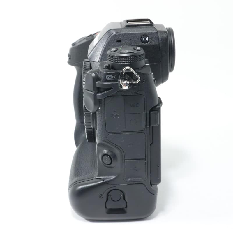 Nikon Z9 ボディ 中古 C2120182152392｜中古通販フジヤカメラ