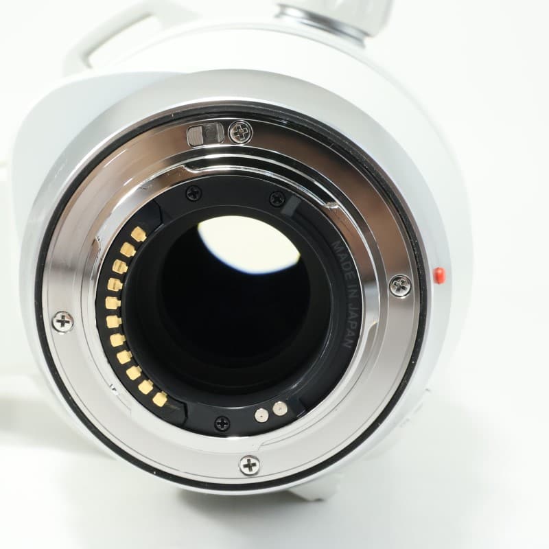 OM SYSTEM M.ZUIKO DIGITAL ED 150-400mm F4.5 TC1.25x IS PRO ホワイト