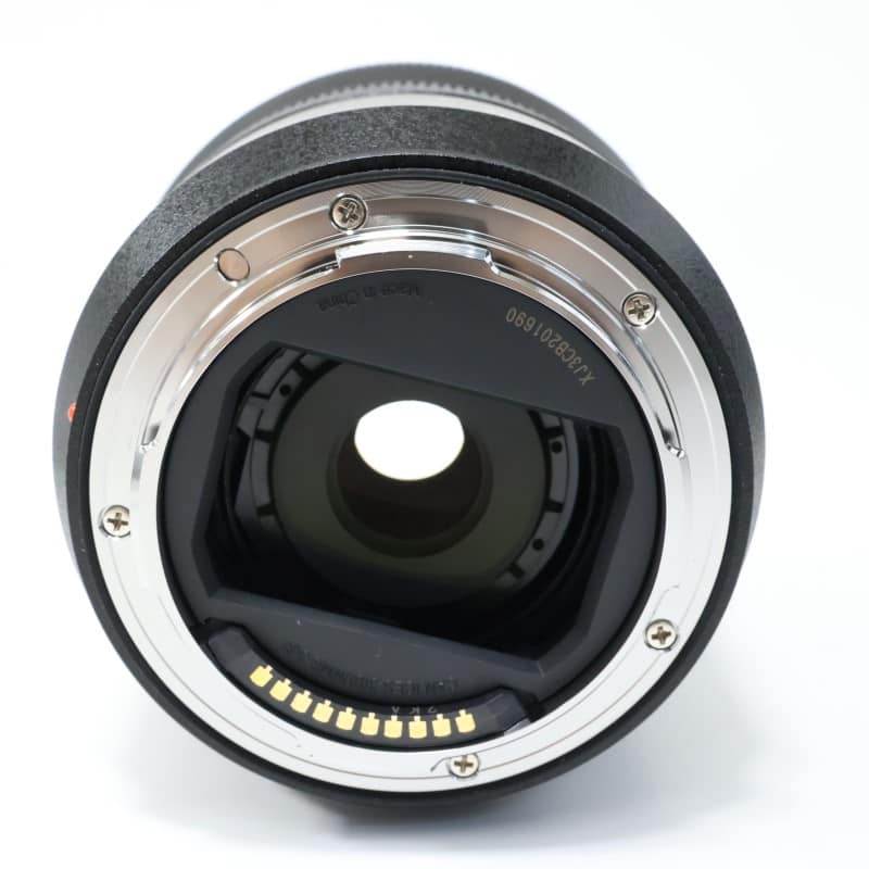 LUMIX S 20-60mm F3.5-5.6 S-R2060