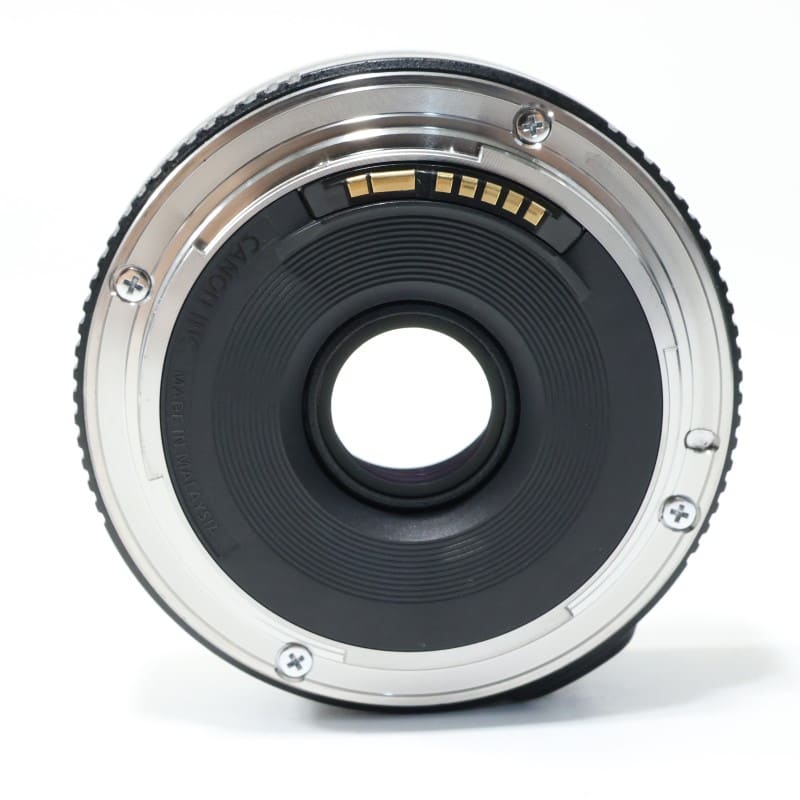 EF 40mm F2.8 STM ブラック