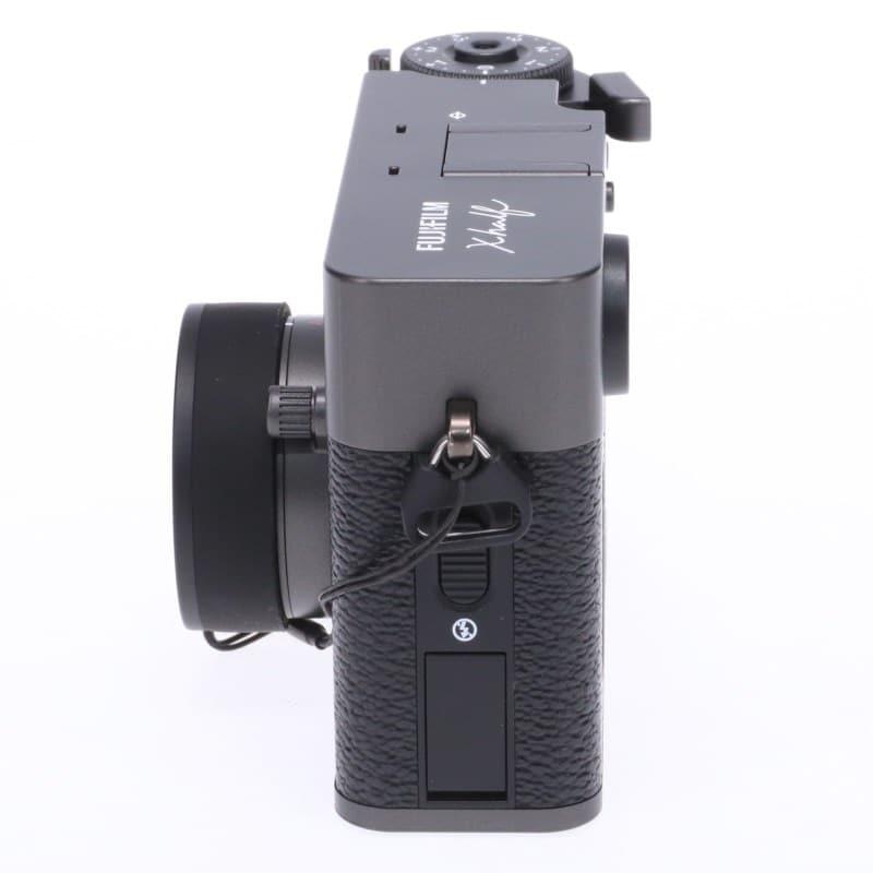 X half (FUJIFILM X-HF1) チャコールシルバー