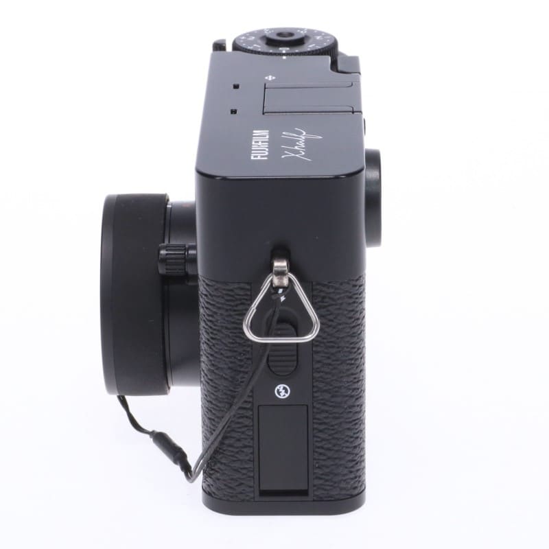 X half (FUJIFILM X-HF1) ブラック