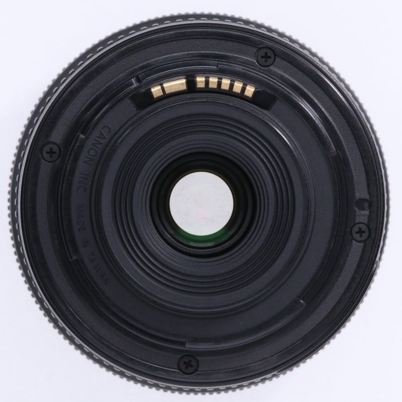 EF-S10-18mm F4.5-5.6 IS STM