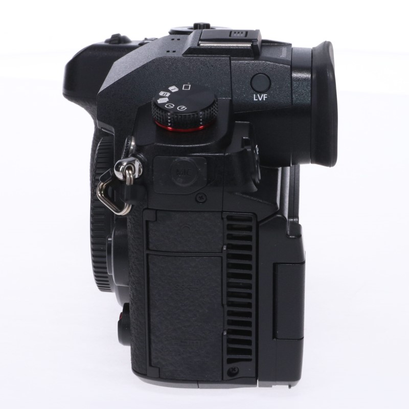 LUMIX GH6 ボディ DC-GH6
