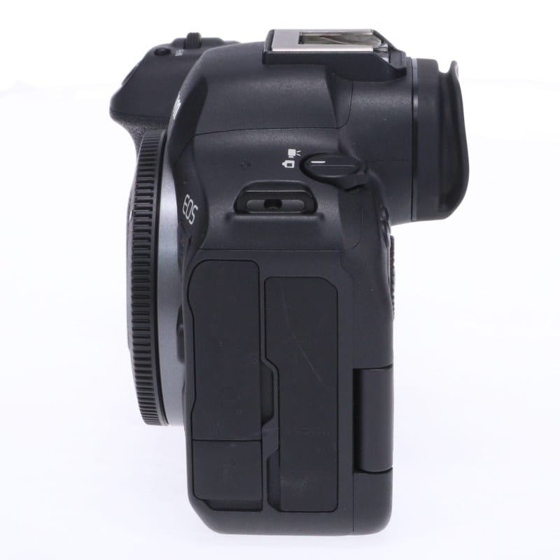 EOS R6 Mark II ボディー