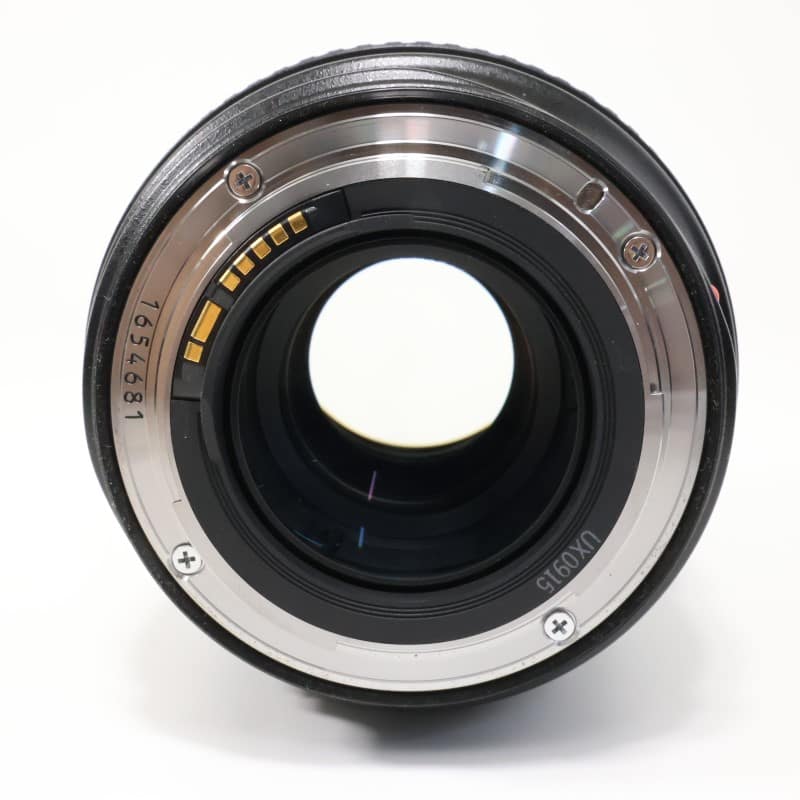 EF 24-70mm F2.8 L USM