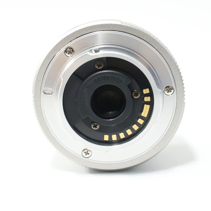 01 STANDARD PRIME 8.5mm F/1.9(シルバー)