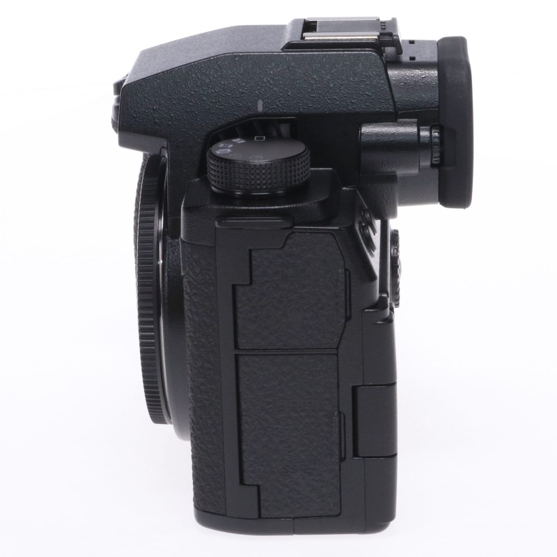 LUMIX DC-S5M2X