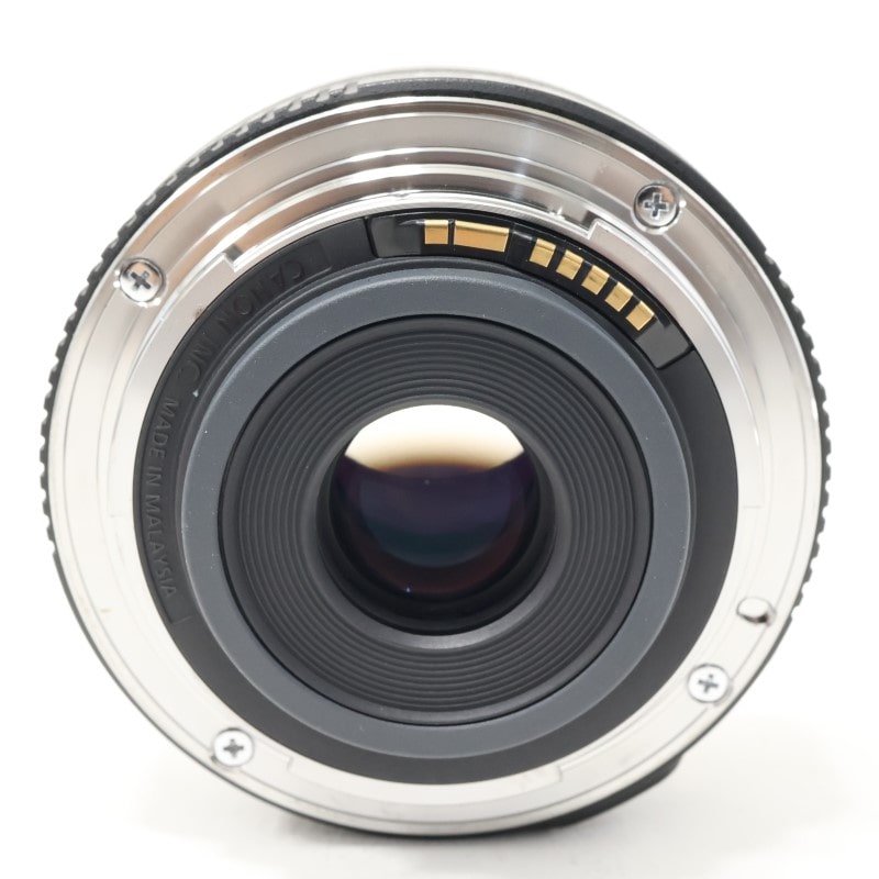 EF-S 24mm F2.8 STM