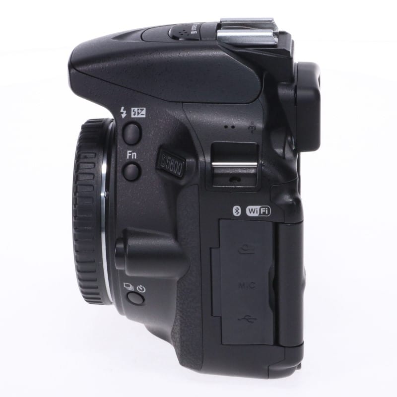 D5600