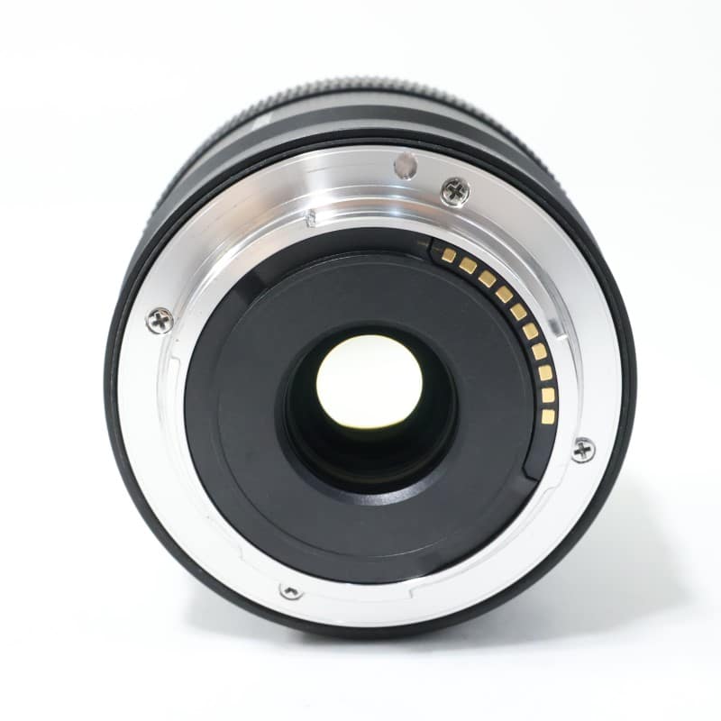 E 11mm F1.8 SEL11F18