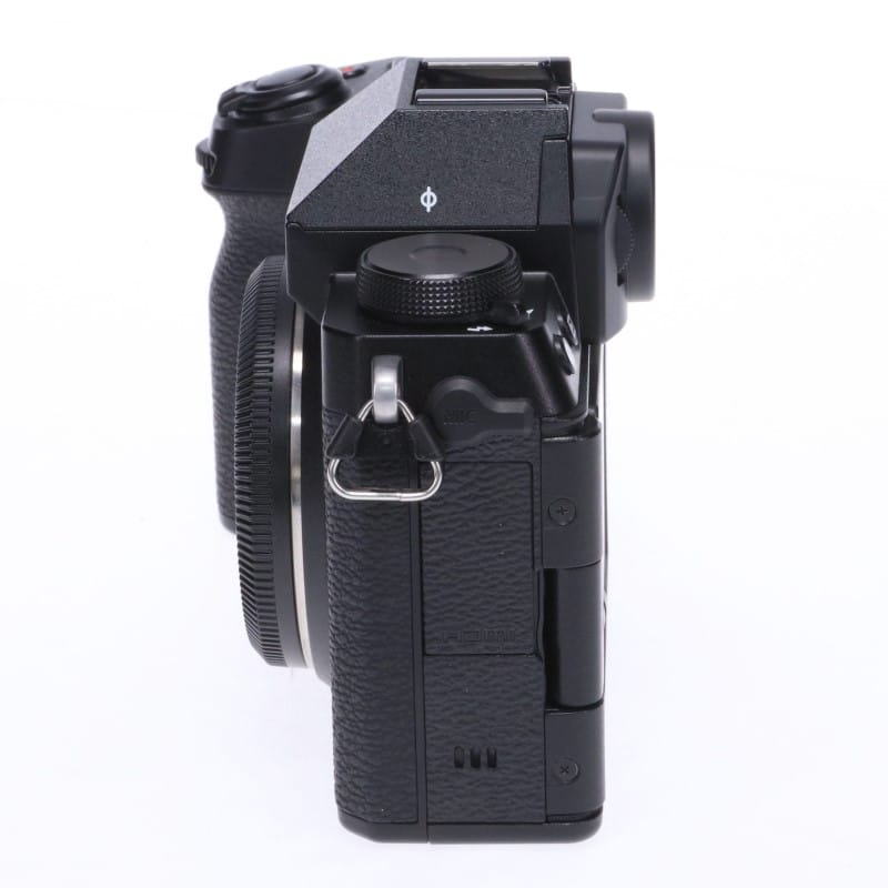 FUJIFILM X-S20 ボディ