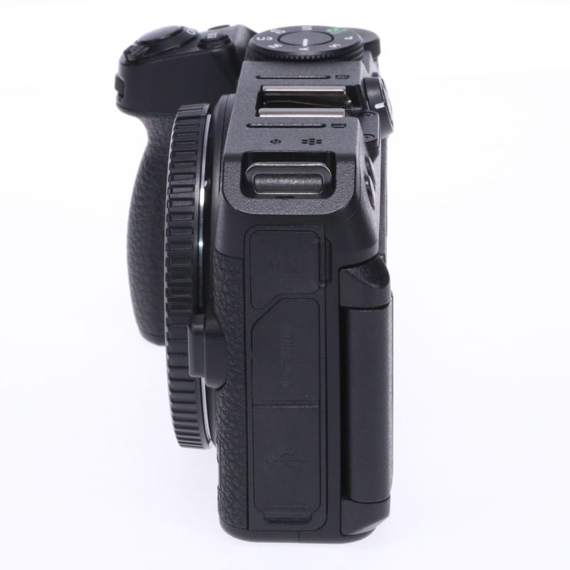 Nikon Z30 ボディ AB+ランク 中古｜フジヤカメラ