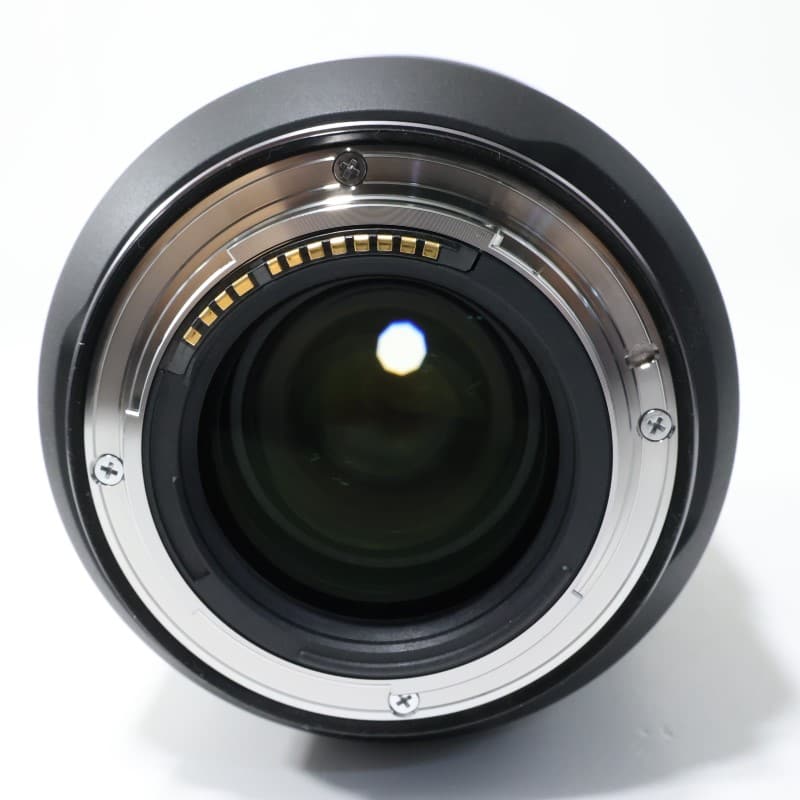 RF135mm F1.8 L IS USM