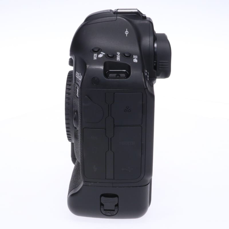 EOS-1D X Mark II ボディー
