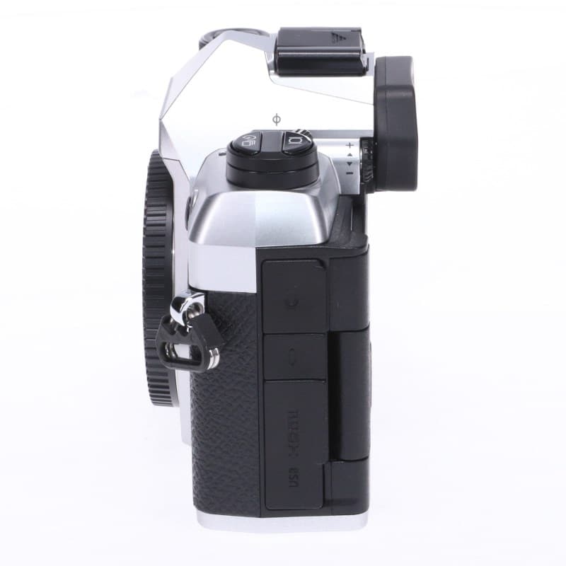 OM SYSTEM OM-5 Mark II ボディー シルバー