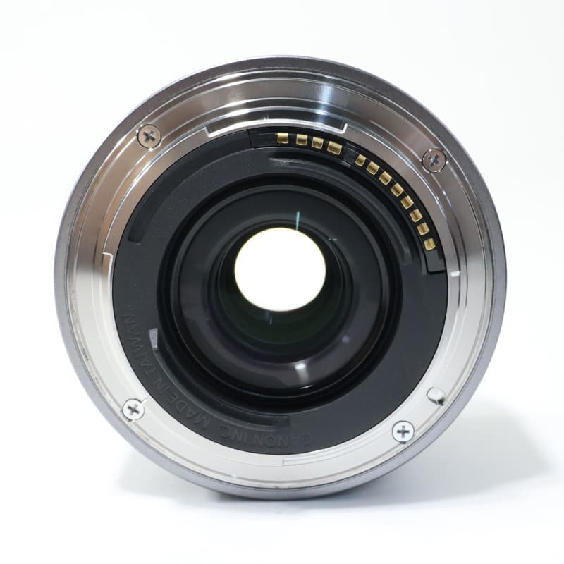 RF16mm F2.8 STM