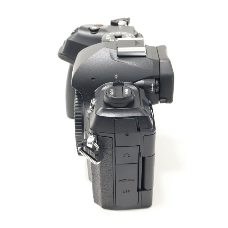 OM SYSTEM OM-1 Mark II ボディー