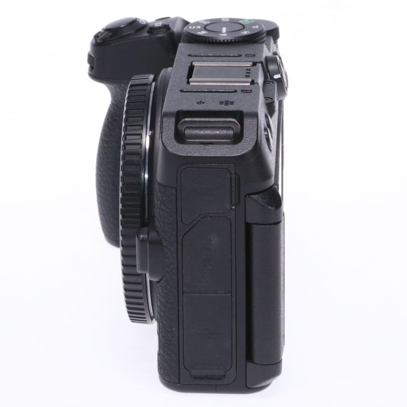 Nikon Z30 ボディ ABランク 中古｜フジヤカメラ
