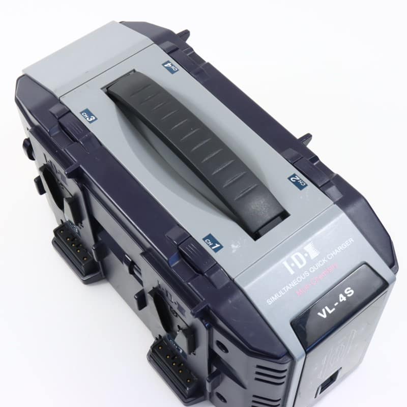 VL-4S [4チャンネル同時急速充電器]