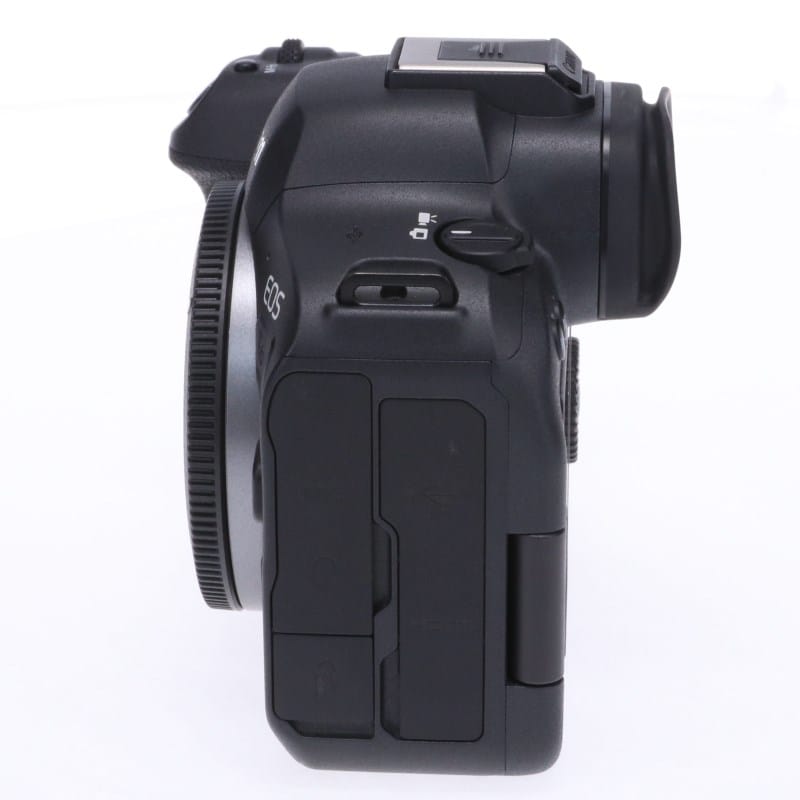 EOS R6 Mark II ボディー