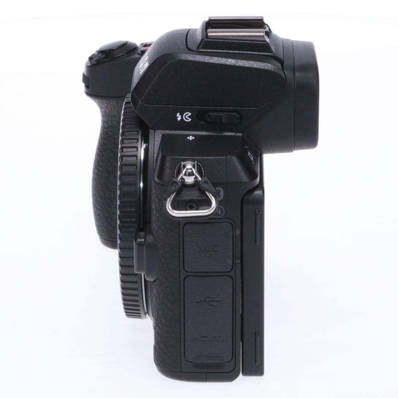 Nikon Z50 ボディ Nikon Z50 Compact Mirrorless Camera Body, 20.9MP DX CMOS Sensor