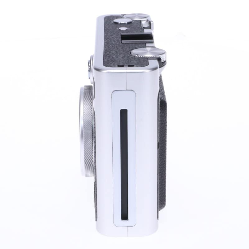 チェキ instax mini Evo