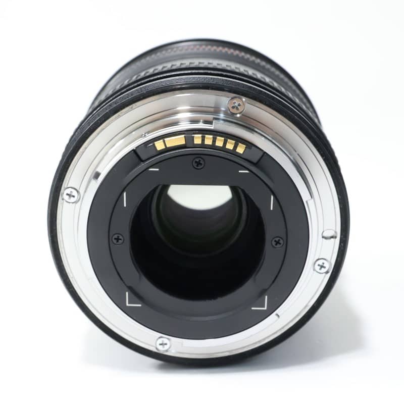 EF8-15mm F4L フィッシュアイ USM