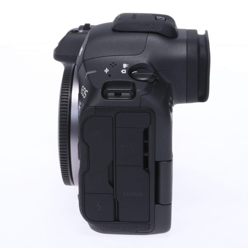 EOS R5 Mark II ボディー
