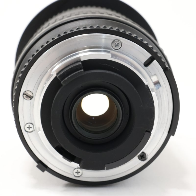 AI AF Zoom-Nikkor 18-35mm f/3.5-4.5D IF-ED