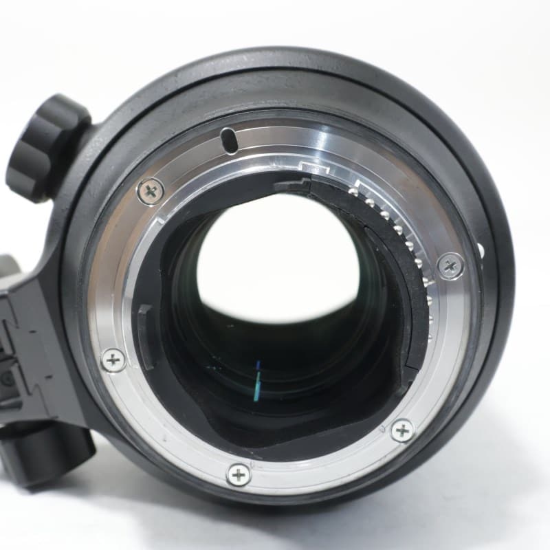 AF-S NIKKOR 70-200mm f/2.8E FL ED VR