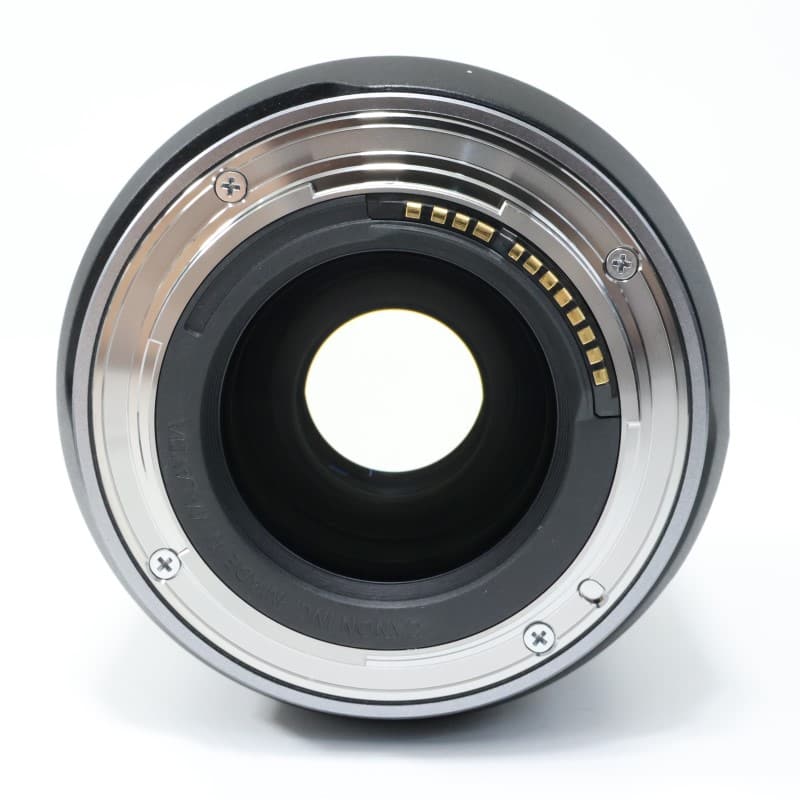 RF85mm F2 MACRO IS STM