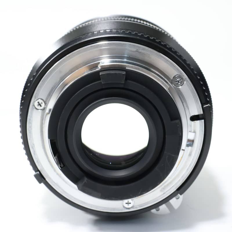 Makro Planar T* 2/50 ZF