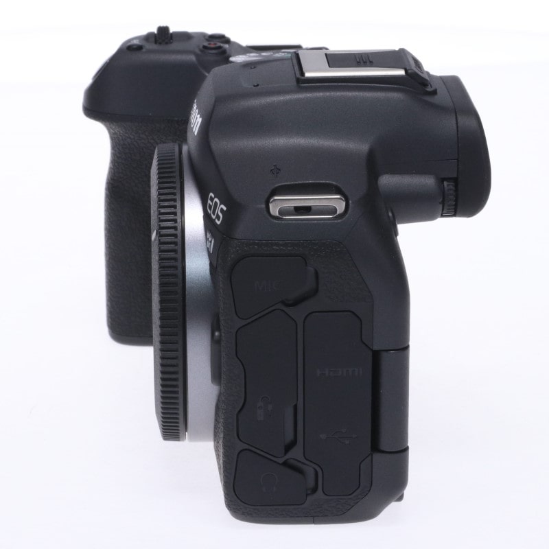 EOS R7