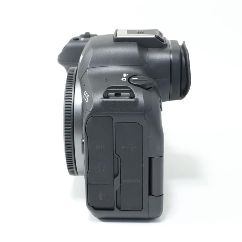 EOS R6 Mark II ボディー