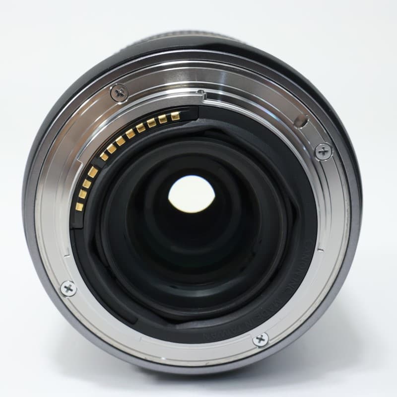 RF24-105mm F4-7.1 IS STM