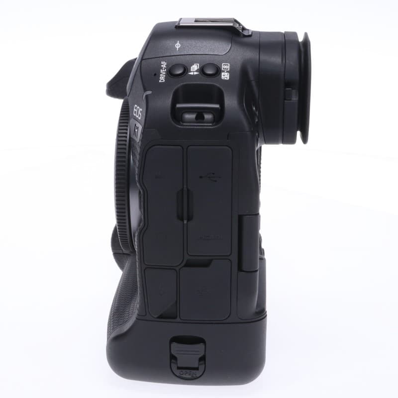 EOS R1 ボディー