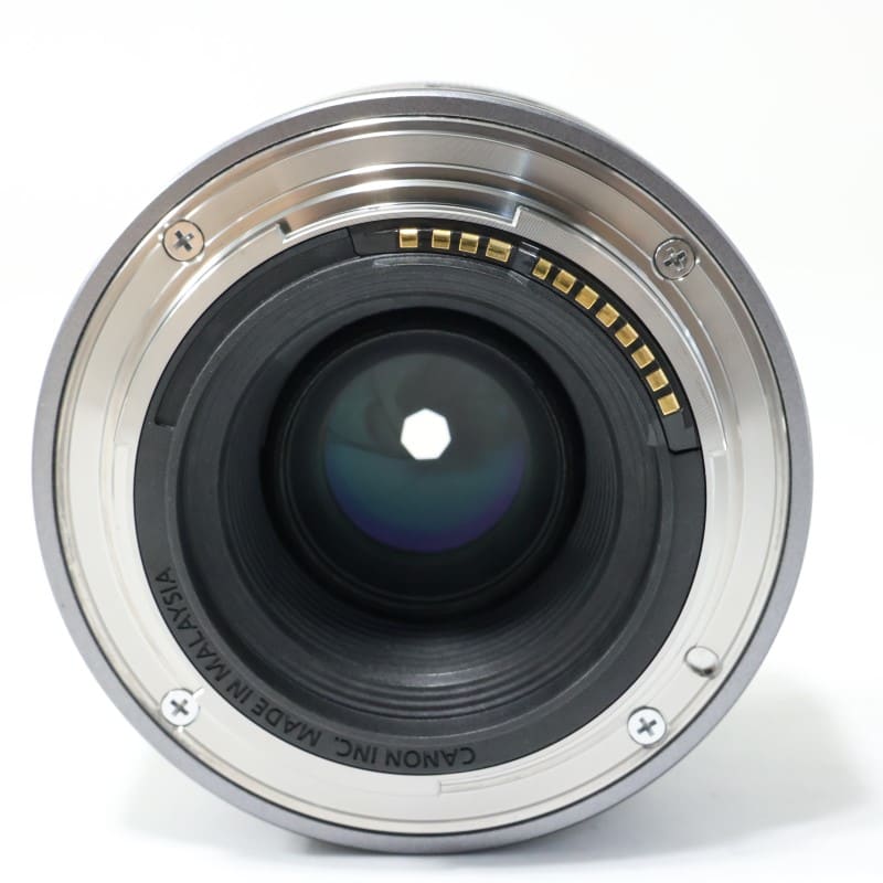 RF50mm F1.8 STM