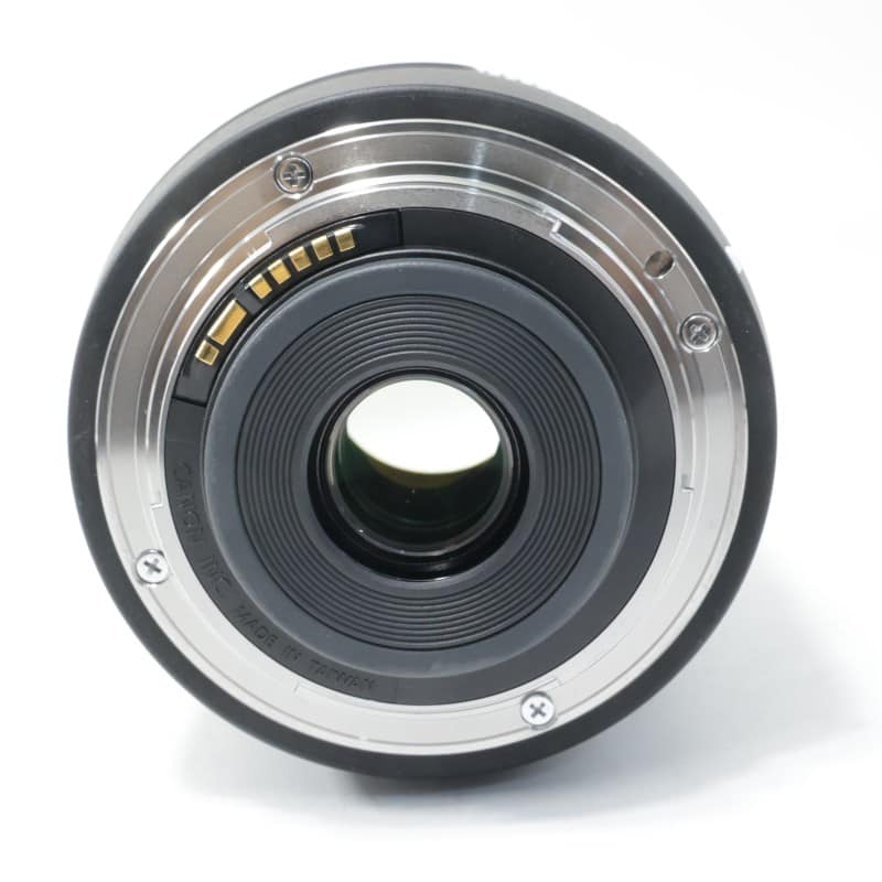 EF-S 18-135mm F3.5-5.6 IS USM