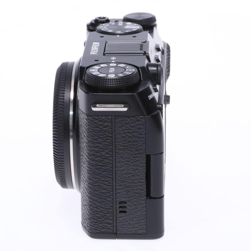 FUJIFILM X-M5 ボディ ブラック